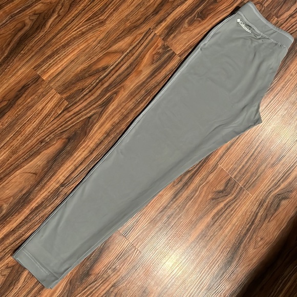 NWOT Columbia Base Layer Bottom - Picture 7 of 9